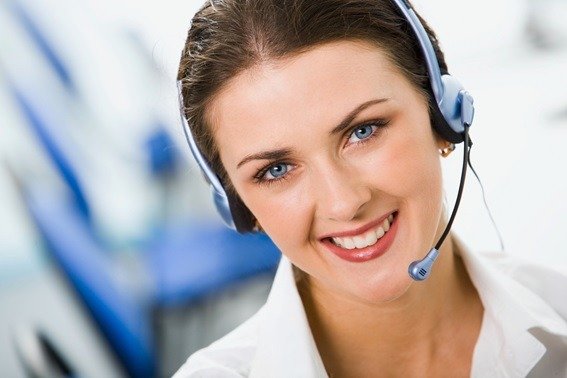 Resultado de imagem para operador de telemarketing